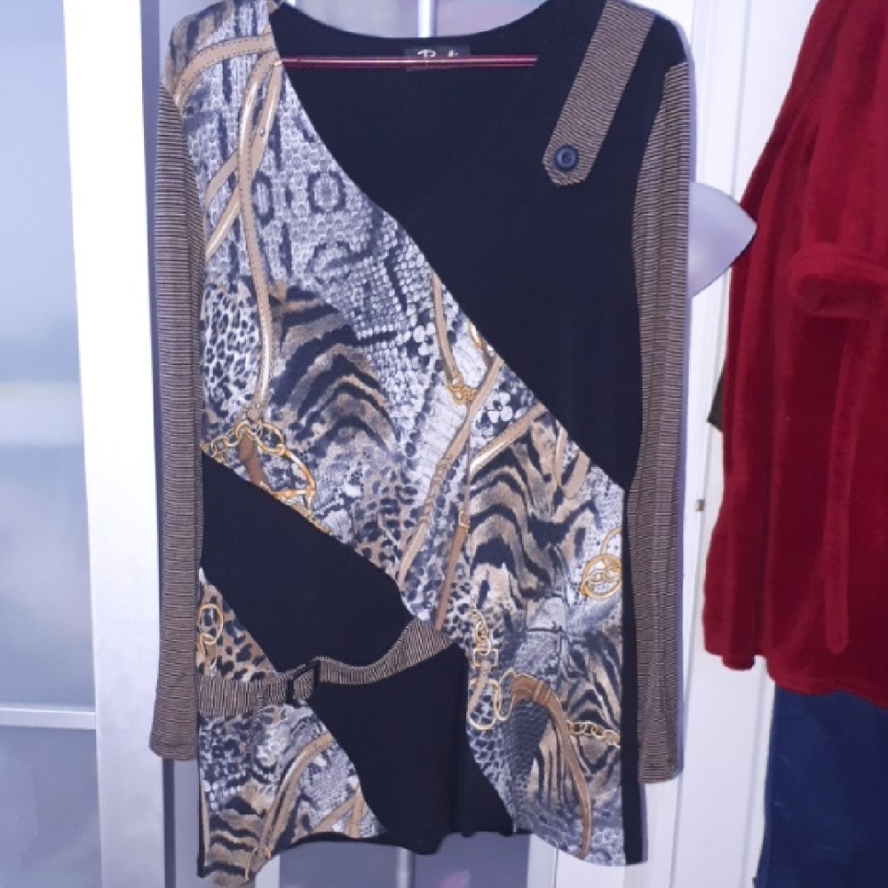 Bali Black and Brown Animal Print Long Sleeve Top